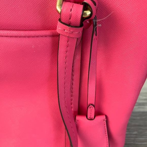 Coach Pink and Gold Shoulder Bag with Detachable Strap - Picture 3 of 13